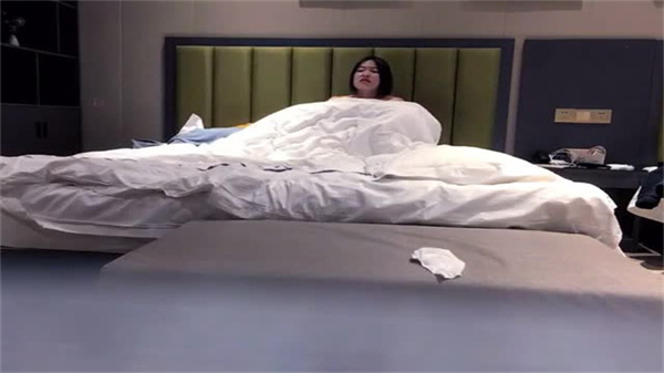 成人无码欧美一级a片狼牙直播-迅雷电影高清字幕版在线播放