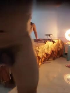 美女漏奶子-bd影视全集国语版