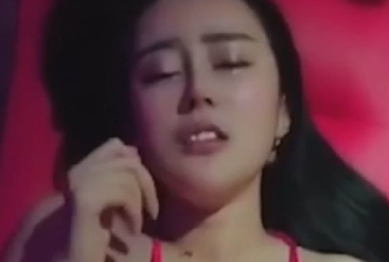 亚洲欧洲日产国码无码av专区-免费云播手机在线观看