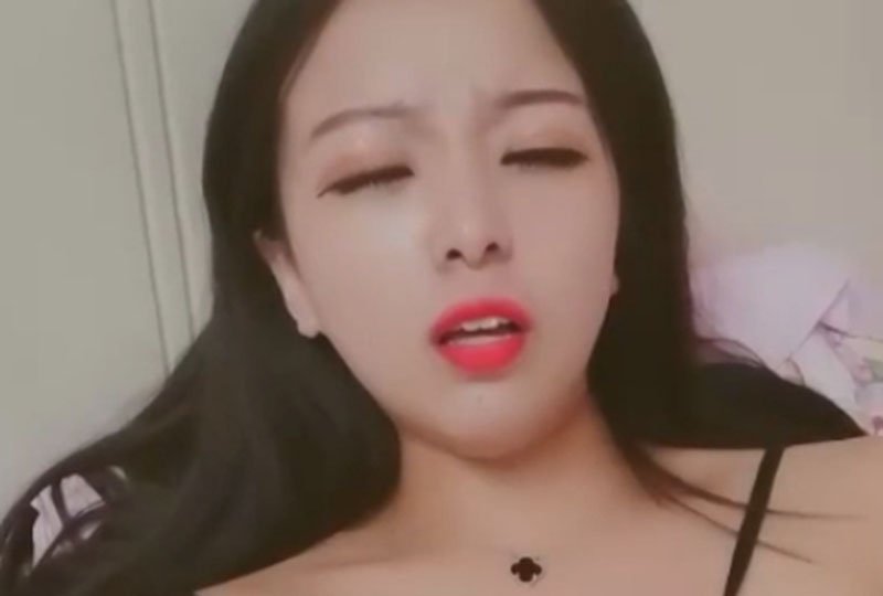 男人添女人下边免费视频-详情在线手机播放